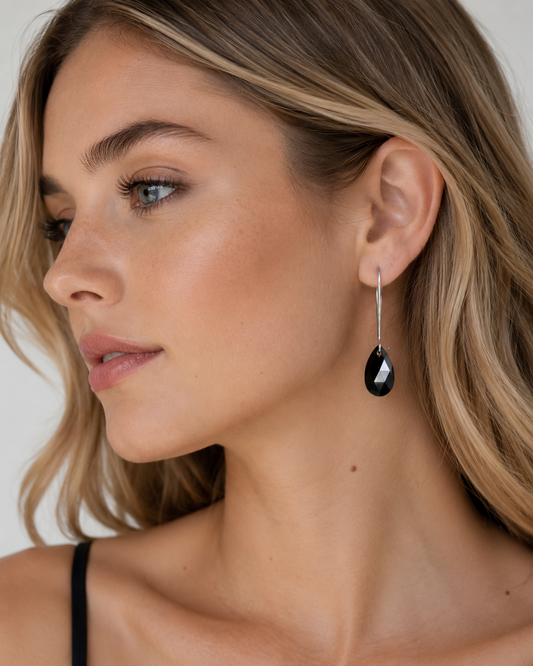 Pendientes largos lágrima de cristal negro azabache