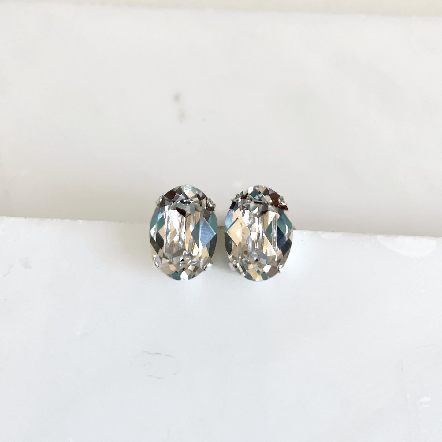 Oval cut crystal earrings