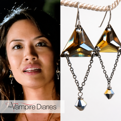 Les boucles d'oreilles triangle vues dans The Vampire Diaries