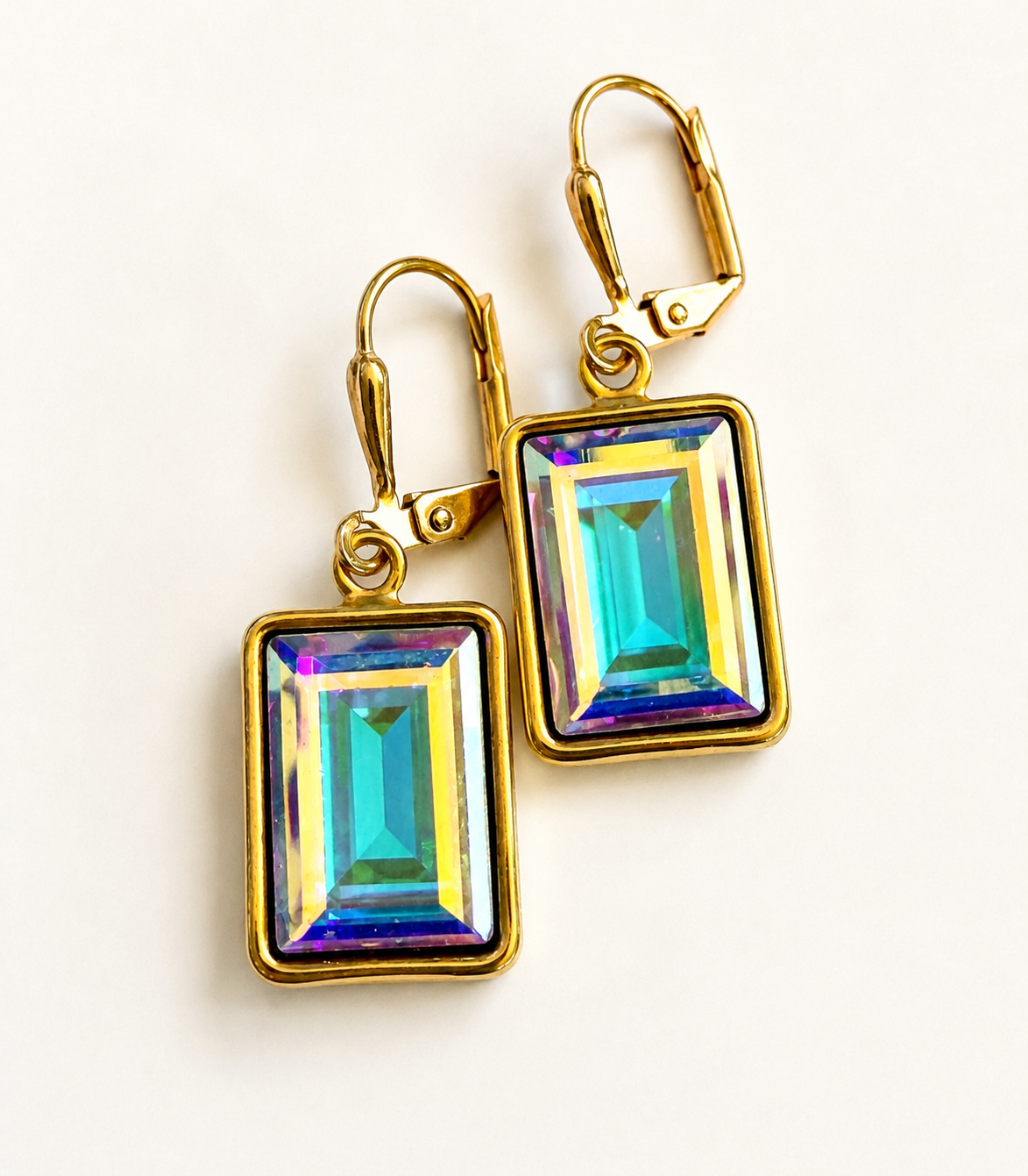 Pendientes de talla esmeralda de cristal AB transparente