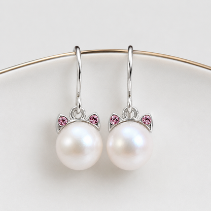 Boucles d'oreilles chat perles blanches
