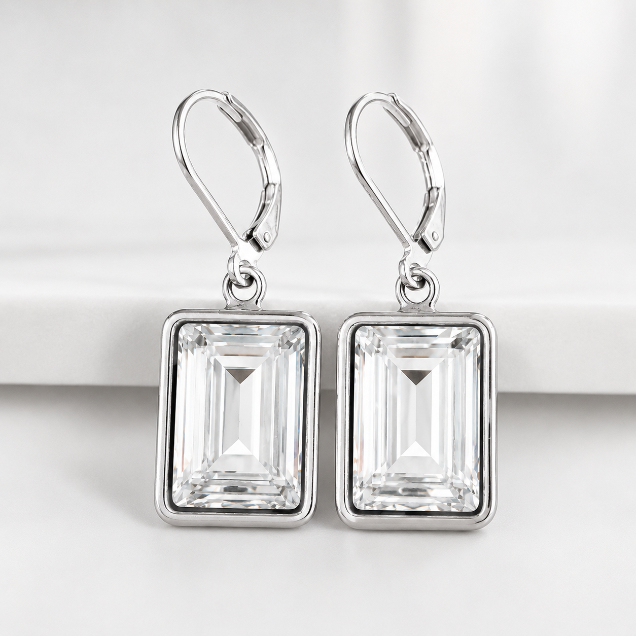 Boucles d'oreilles en cristal clair taille émeraude