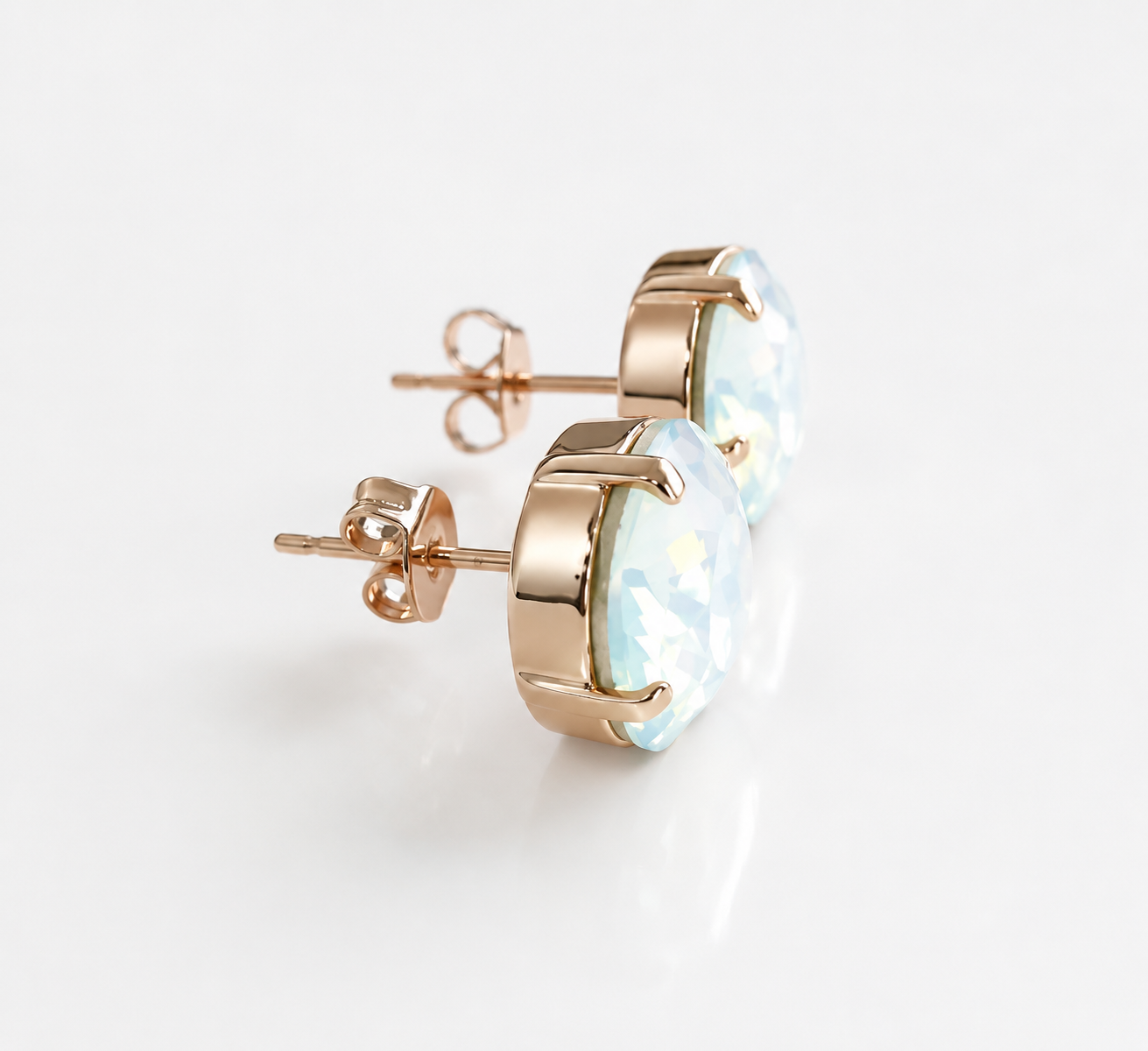 Pendientes de ópalo blanco y oro rosa