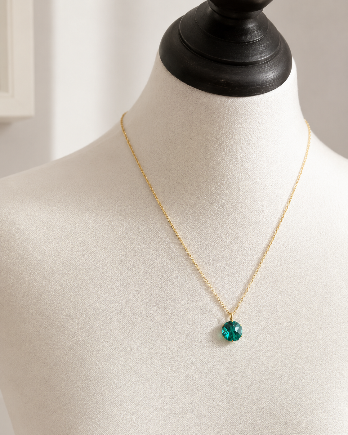 Collier trèfle à quatre feuilles en cristal