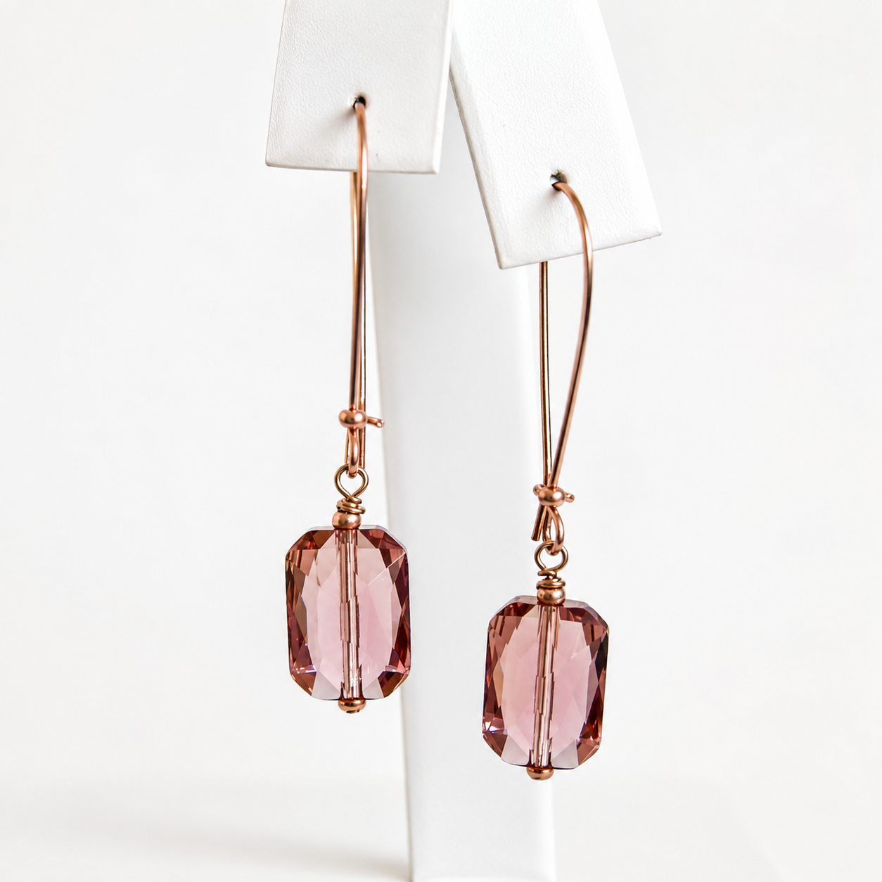 Pendientes de cristal rosa rubor