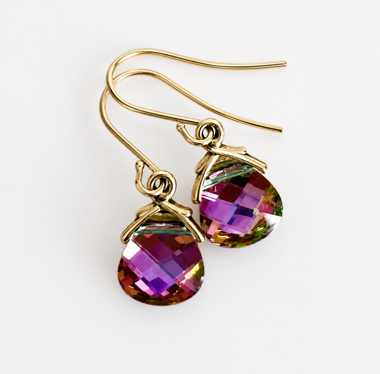 Pendientes briolette planos metálicos arcoiris claros
