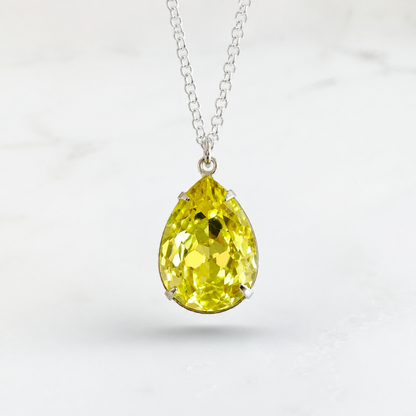 Pendentif poire en forme de larme Jonquil