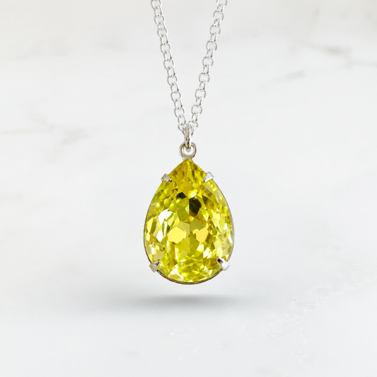 Jonquil Teardrop Pear Pendant