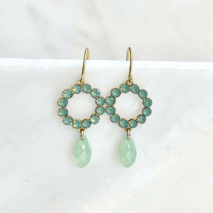 Boucles d’oreilles couronne de cristal d’opale vert menthe