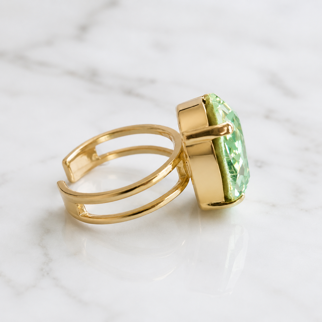 Mint green oval crystal cocktail ring