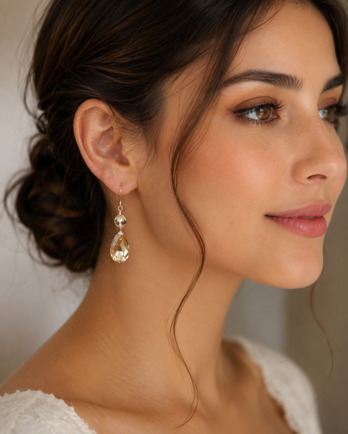Pendientes colgantes de cristal dorado
