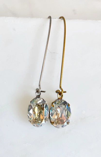 Boucles d'oreilles longues ovales en cristal clair de lune