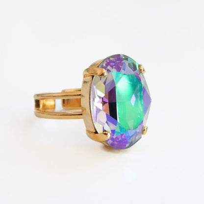 Bague ovale en cristal irisé violet