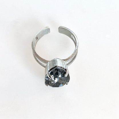 Black diamond pear crystal ring