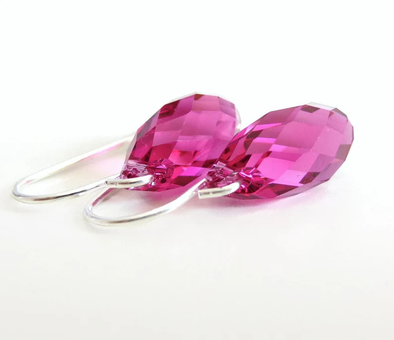 Boucles d'oreilles Briolette en cristal en forme de larme rose fuchsia