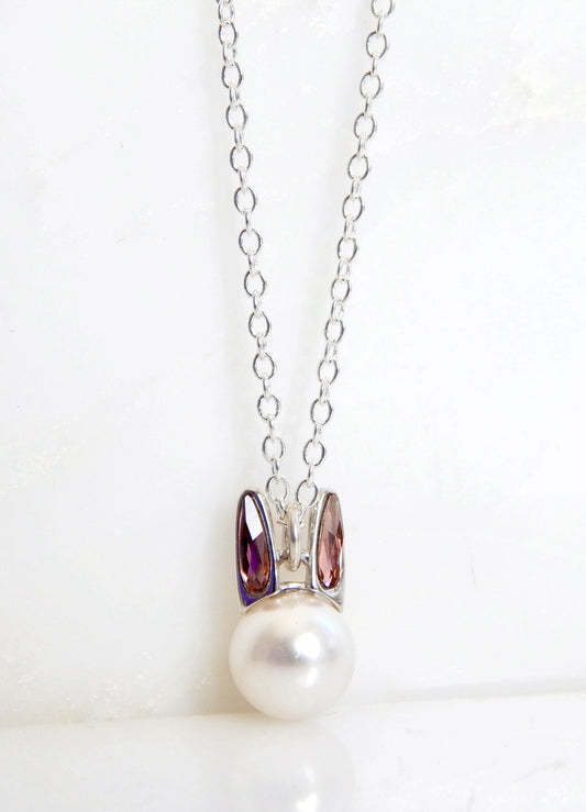 Lapin en perles blanches avec cristaux SWAROVSKI®