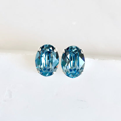 Oval cut crystal earrings