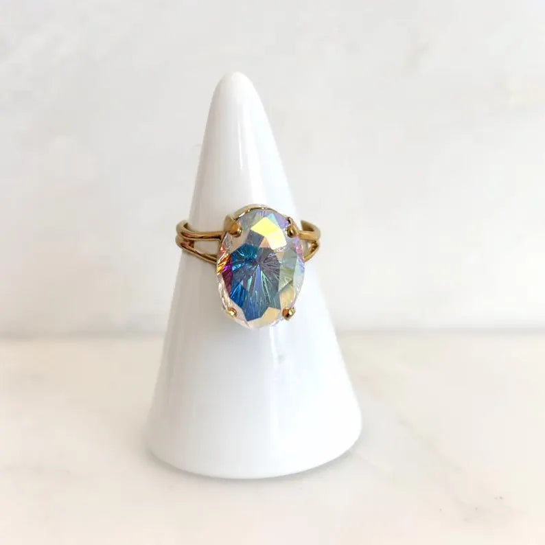 Anillo Ovalado de Cristal Morado