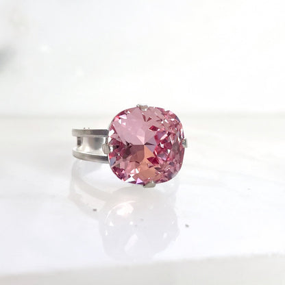 Anillo cuadrado cristal rosa claro