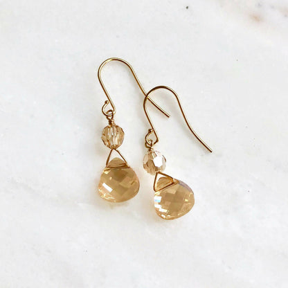 Pendientes briolette de cristal dorado