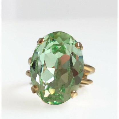 Bague cocktail en cristal ovale vert menthe