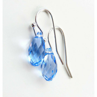 Boucles d'oreilles en cristal bleu saphir clair