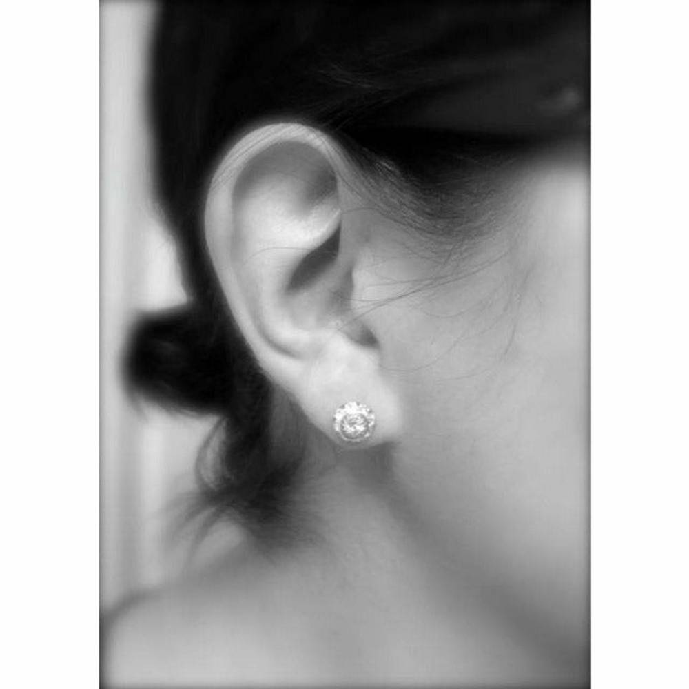 Clear crystal stud earrings