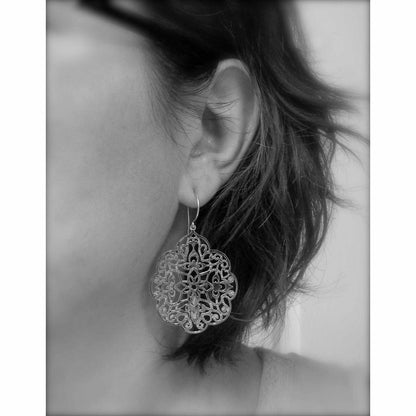 Boucles d'oreilles filigranes en or rose